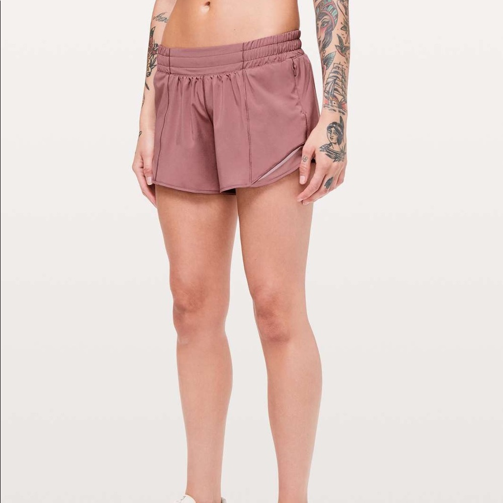Lululemon Hotty Hot Shorts ll Long Spanish Rose